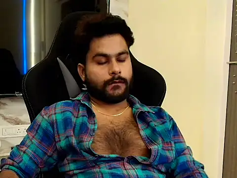 Snapshot of SHENOY3 chatting on June 2, 6:32 pm SHENOY3 online show from June 2, 6:32 pm
