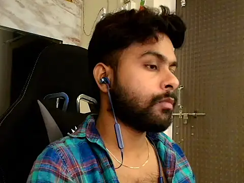 Snapshot of SHENOY3 chatting on June 3, 5:18 pm SHENOY3 online show from June 3, 5:18 pm