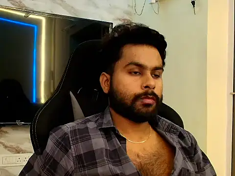 Snapshot of SHENOY3 chatting on June 6, 3:28 pm SHENOY3 online show from June 6, 3:28 pm