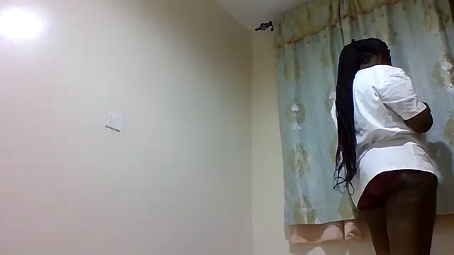 sweetelle09 online show from June 20, 4:54 pm