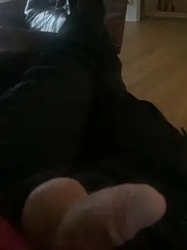 Snapshot of hamstergrabben chatting on November 4, 2:49 pm hamstergrabben online show from November 4, 2:49 pm