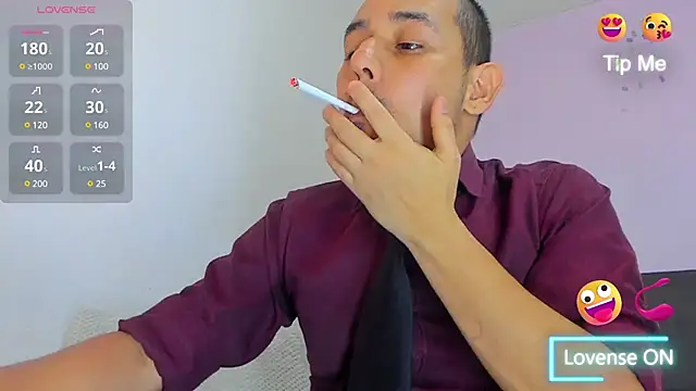 jhonyalzate2 online show from January 10, 7:00 pm