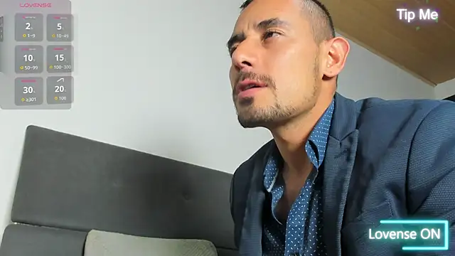 jhonyalzate2 online show from June 19, 2:49 am