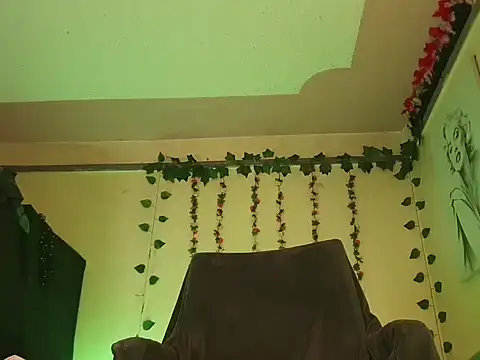 Chancebambi online show from December 22, 8:50 pm