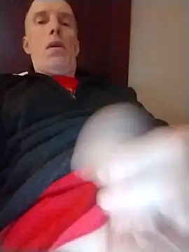 spraymyface online show from March 30, 3:40 am