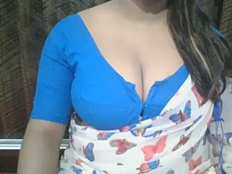 Snapshot of Mahi_love21 chatting on January 18, 3:49 pm Mahi love21 online show from January 18, 3:49 pm