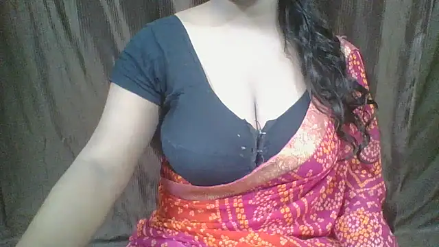 Snapshot of Mahi_love21 chatting on October 30, 7:03 pm Mahi love21 online show from October 30, 7:03 pm