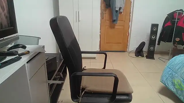 0oscar xxx online show from February 3, 2:33 pm