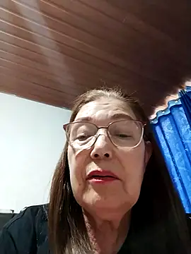 Vicky Rosse online show from April 23, 9:39 pm