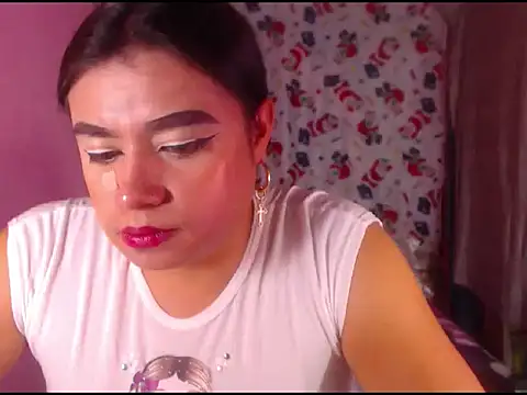 katrinawillff online show from December 20, 5:42 pm