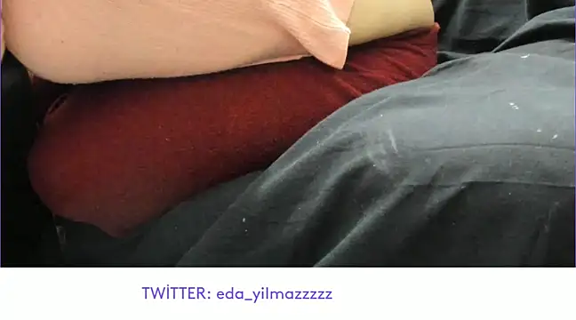 Snapshot of sexy_modelll chatting on March 8, 1:57 pm sexy modelll online show from March 8, 1:57 pm