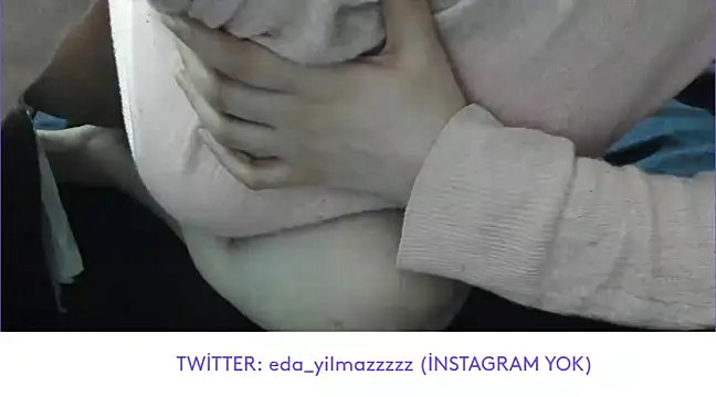 Snapshot of sexy_modelll chatting on March 11, 5:46 pm sexy modelll online show from March 11, 5:46 pm