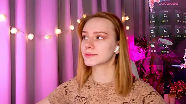 Snapshot of Ramona___ chatting on January 21, 5:49 am Ramona online show from January 21, 5:49 am