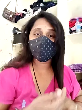 Snapshot of Indiantina chatting on November 6, 8:37 am Indiantina online show from November 6, 8:37 am