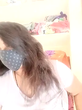 Snapshot of Indiantina chatting on November 23, 9:53 am Indiantina online show from November 23, 9:53 am