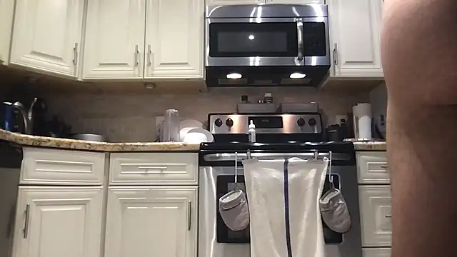 BigGuyMuscle online show from March 20, 3:47 pm