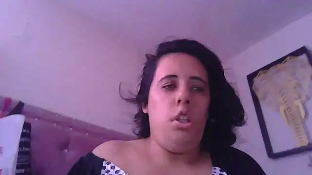 Snapshot of annarose19 chatting on November 25, 7:36 pm annarose19 online show from November 25, 7:36 pm