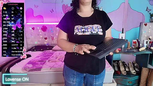 Snapshot of Zaly_mature chatting on July 2, 12:21 am Zaly mature online show from July 2, 12:21 am