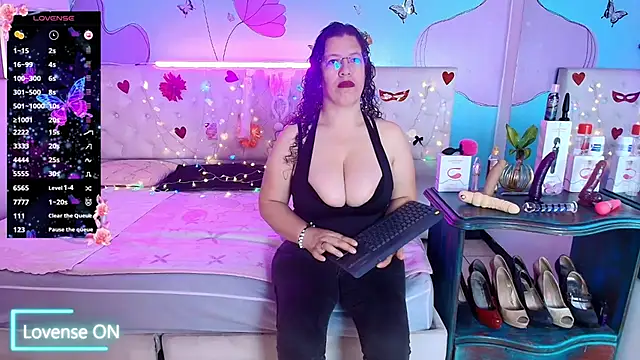Snapshot of Zaly_mature chatting on July 30, 10:20 pm Zaly mature online show from July 30, 10:20 pm