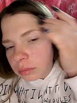 Snapshot of Zuli_Kiska chatting on March 22, 7:39 pm Zuli Kiska online show from March 22, 7:39 pm