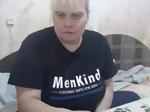 Ameliabusty online show from December 25, 2:13 pm