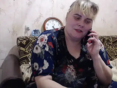 Ameliabusty online show from November 24, 3:23 pm