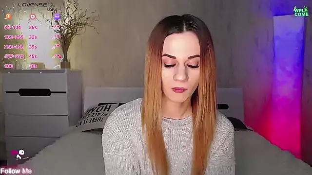 Snapshot of ItsAlisia chatting on March 4, 6:37 am ItsAlisia online show from March 4, 6:37 am