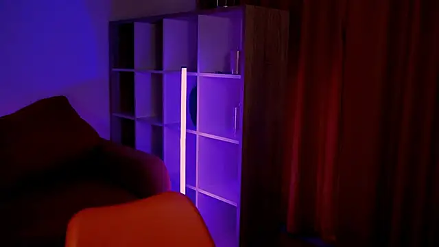 Snapshot of ItsAlisia chatting on September 16, 12:39 pm ItsAlisia online show from September 16, 12:39 pm