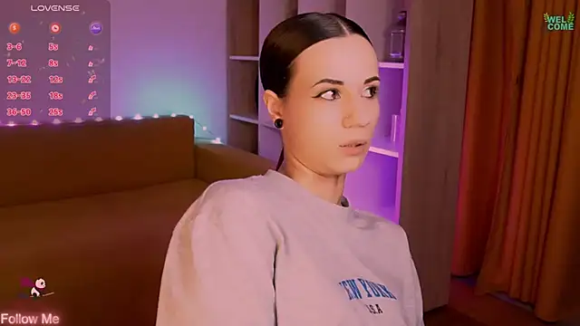 ItsAlisia online show from July 23, 1:42 pm