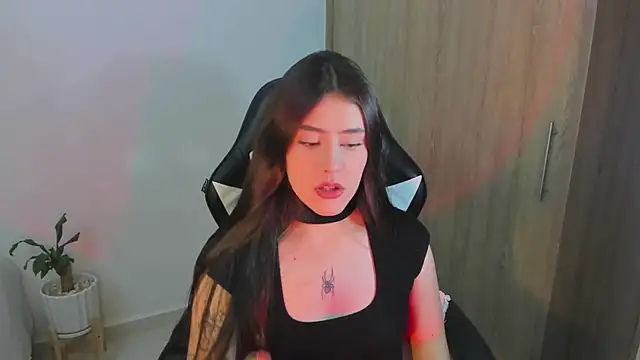 iriswest  online show from February 11, 12:17 am