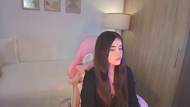 iriswest  online show from October 3, 12:18 am