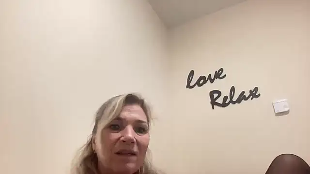 Jolandexxx online show from November 1, 6:48 am