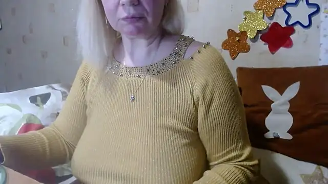 Snapshot of QueenLana chatting on February 23, 7:38 pm QueenLana online show from February 23, 7:38 pm