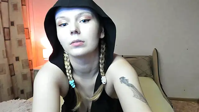 Snapshot of Vivian_Davis chatting on March 4, 6:07 pm Vivian Davis online show from March 4, 6:07 pm