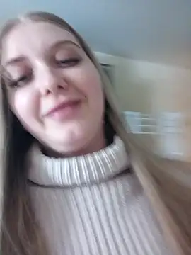 Snapshot of Adr1ana_ chatting on January 10, 6:42 am Adr1ana online show from January 10, 6:42 am