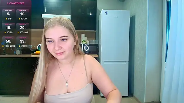 Snapshot of Adr1ana_ chatting on November 1, 7:21 am Adr1ana online show from November 1, 7:21 am