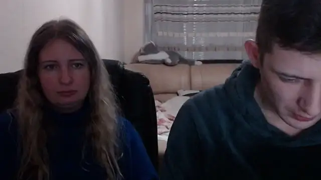 Snapshot of PeterAndJen chatting on March 13, 7:17 pm PeterAndJen online show from March 13, 7:17 pm