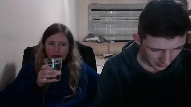 Snapshot of PeterAndJen chatting on March 14, 8:49 pm PeterAndJen online show from March 14, 8:49 pm