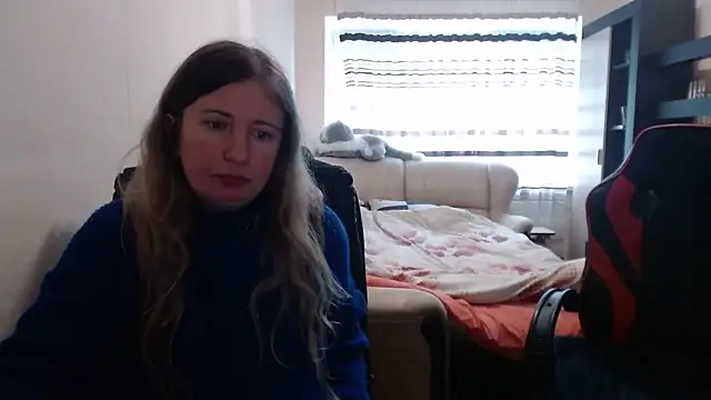 Snapshot of PeterAndJen chatting on March 19, 9:17 am PeterAndJen online show from March 19, 9:17 am