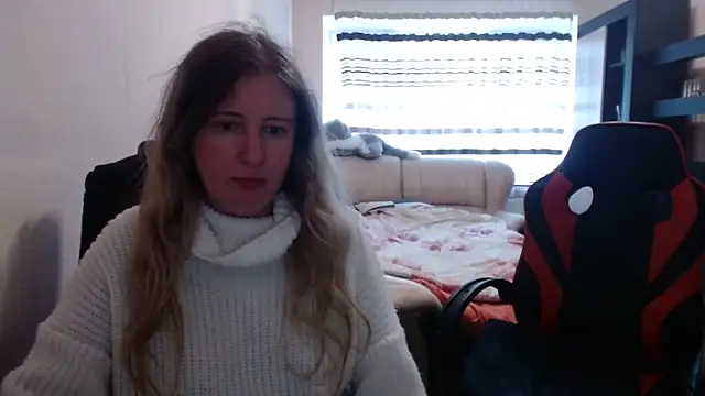 Snapshot of PeterAndJen chatting on March 21, 12:39 pm PeterAndJen online show from March 21, 12:39 pm