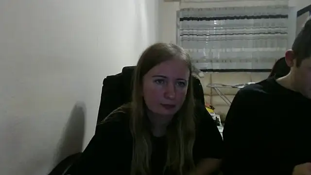 Snapshot of PeterAndJen chatting on September 27, 6:57 pm PeterAndJen online show from September 27, 6:57 pm