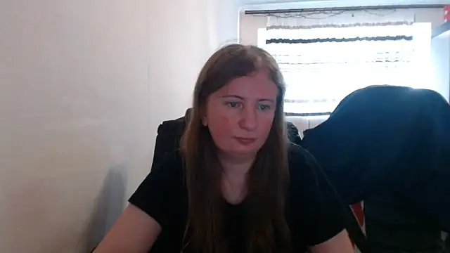 PeterAndJen online show from July 26, 6:15 pm