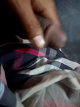 Snapshot of Lover_choice chatting on October 25, 5:51 pm Lover choice online show from October 25, 5:51 pm