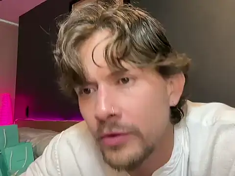 mcklister kinky feets online show from February 20, 6:19 pm