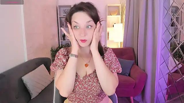 MargaretFatal online show from July 20, 5:33 am
