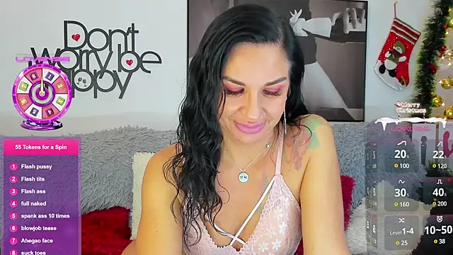 Snapshot of Tara_Bloss chatting on January 12, 2:35 am Tara Bloss online show from January 12, 2:35 am