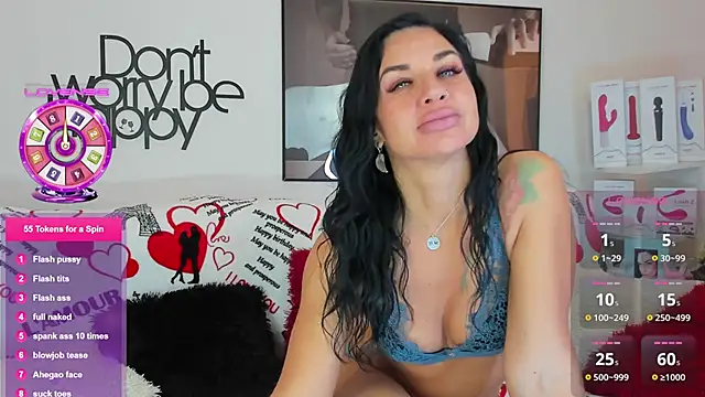 Snapshot of Tara_Bloss chatting on February 19, 3:06 am Tara Bloss online show from February 19, 3:06 am