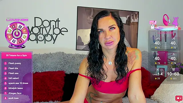 Snapshot of Tara_Bloss chatting on October 19, 3:07 am Tara Bloss online show from October 19, 3:07 am