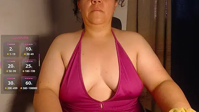 agathamiller01 online show from May 19, 11:05 am
