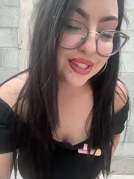 MileyGia online show from June 28, 1:55 am